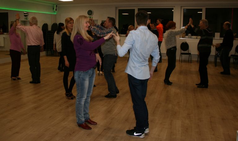 Erste Salsa-Party des TC GW war ein voller Erfolg