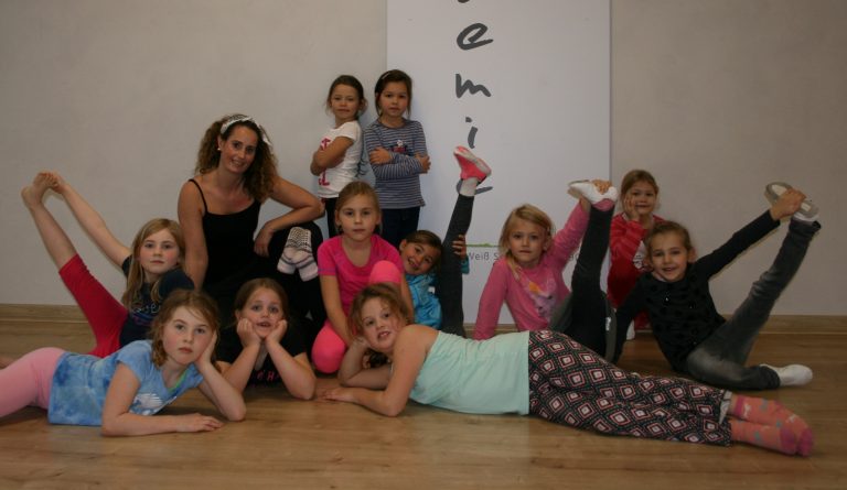 Kreativer Kindertanz beim TC GW – „Moonlights“ üben mittwochs von 15:30 – 16:30 Uhr für das Tanzsternchen