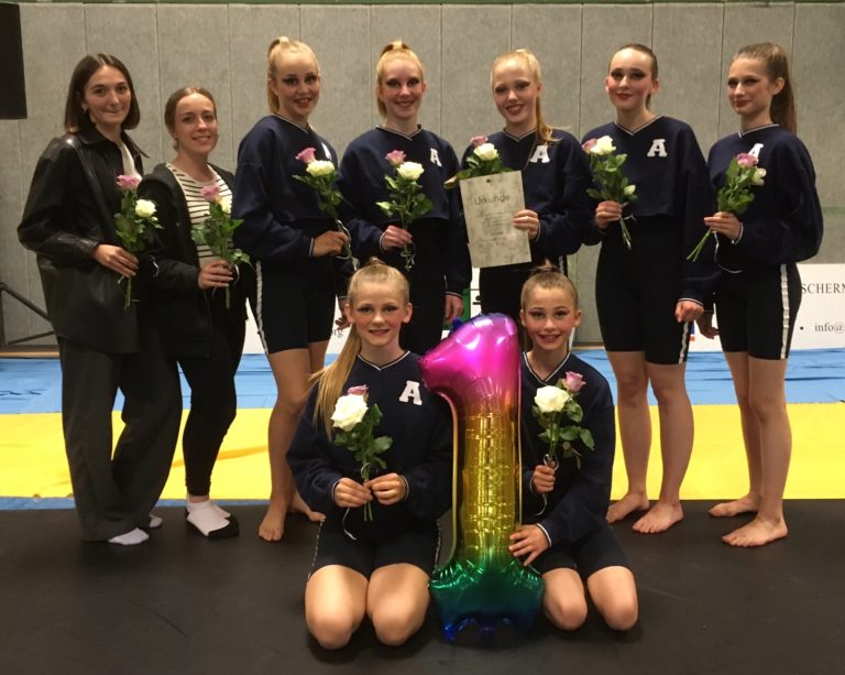 Aufstieg für Amianto  – Platz eins für Jugend-Formation des TC GW