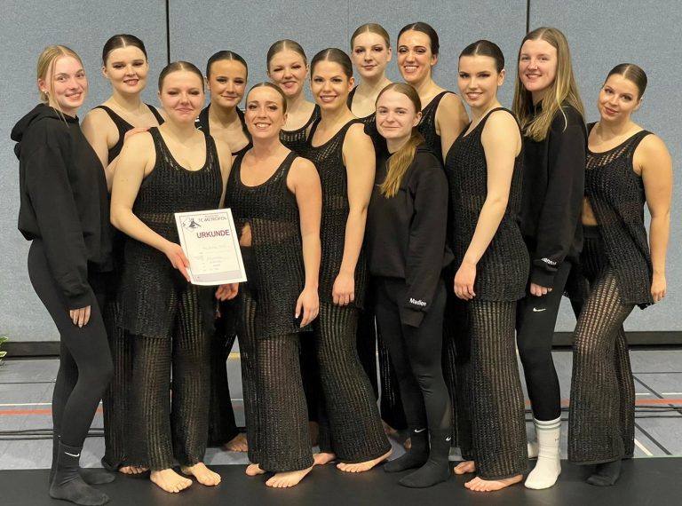 Saisonauftakt für Dancing Rebels  Geglückter Turnierstart in der 2. Bundesliga Nord-West/Ost JMC