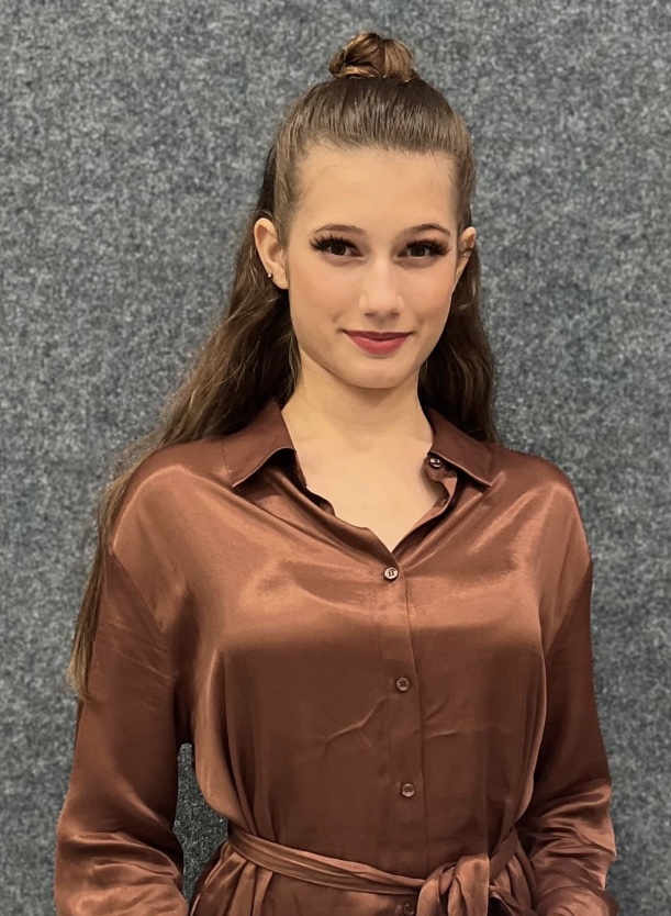 Emma Schwering startet im Solo – TC Grün-Weiß Tänzerin tanzt bei Ranglistenturnier JMC