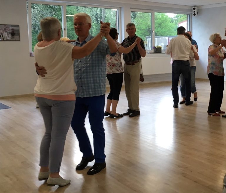 Tanzen für Senioren – Vierteiliger Schnupperkurs ab Mittwoch, 9. Oktober um 10 Uhr