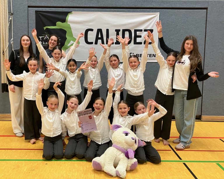 „Calidez“ feiert tollen Erfolg in Versmold –  Kinderliga-Formation des TC GW tanzt bei ihrer Premiere auf Platz fünf