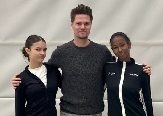 Neue Trainerassistentinnen – erfolgreiche Fortbildung der Tänzerinnen Sofie Scholz und Naima Gülcher des TC GW Schermbeck
